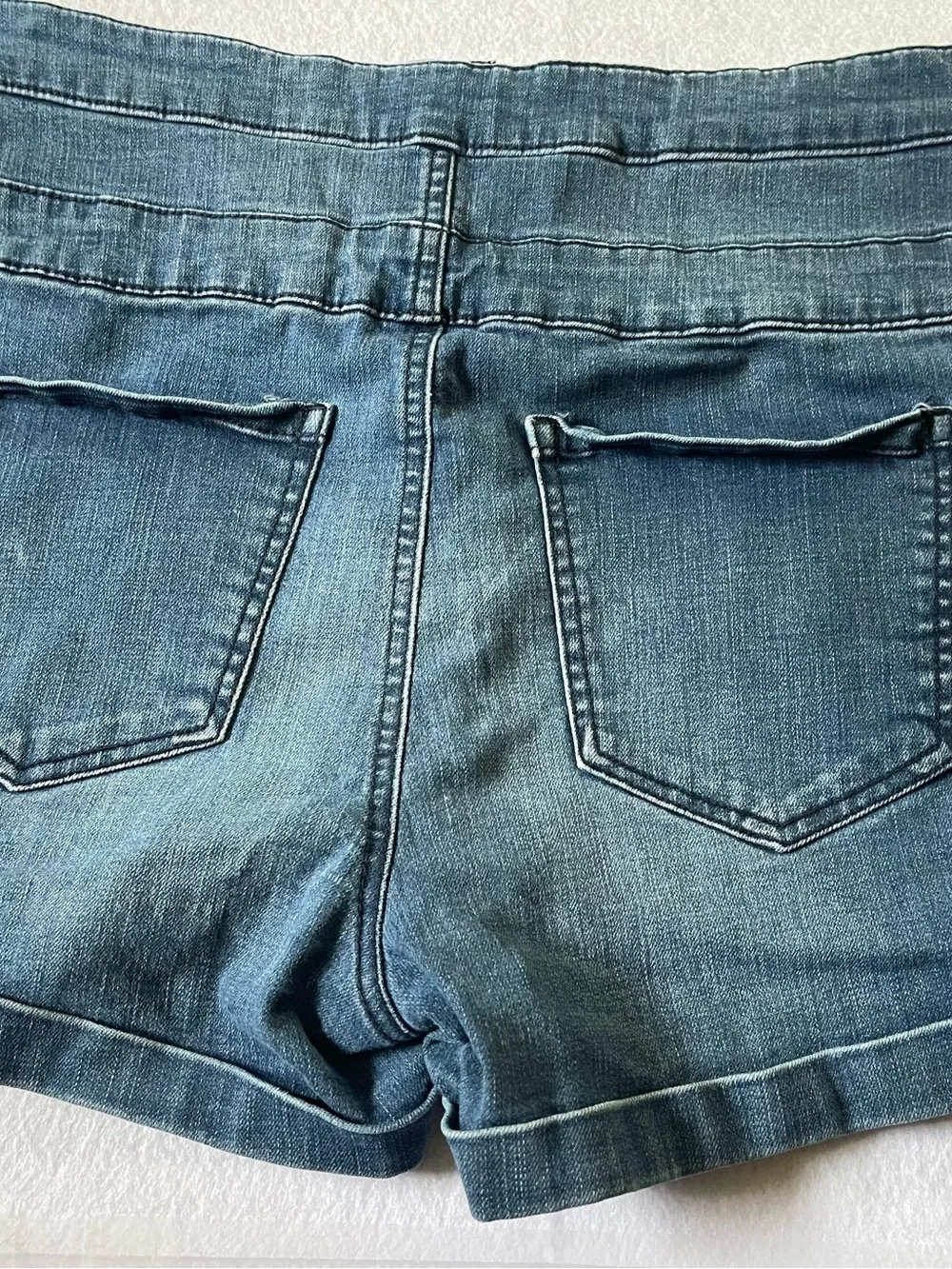 Tinseltown High-Waist Blue Denim Shorts with Triple-Button Front